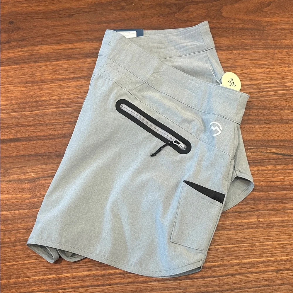 Magellan Pro Outdoors Grey Women's Fish Shorts - Picture 2 of 5